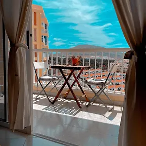 https://twintorres-lasamericas.in-canary-islands.com